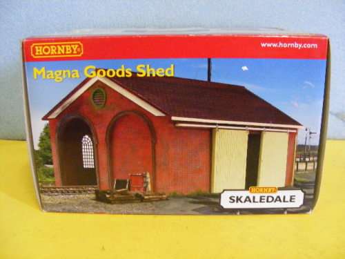 Hornby OO Skaledale Magna Goods Shed (Boxed)
