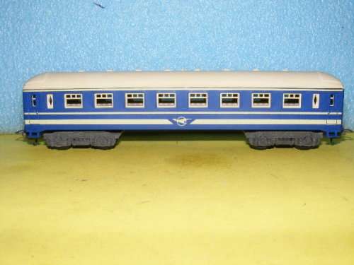 Lima HO SAR/ SAS Junior Blue Train Passenger Coach