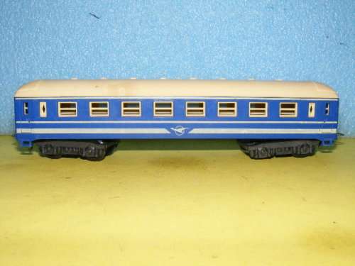 Lima HO SAR/ SAS Junior Blue Train Passenger Coach