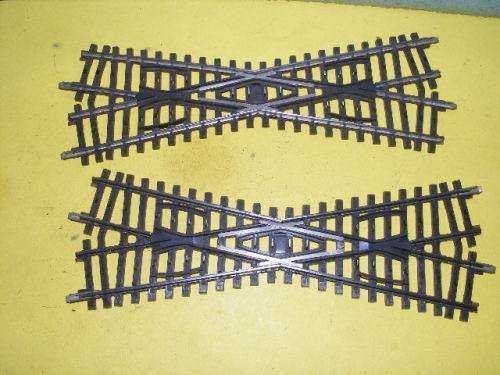 HO Diamond Crosses X 2