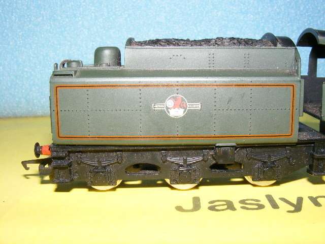 Hornby OO Fying 'Evening Star' 2-10-0 Steam Loco and Tender