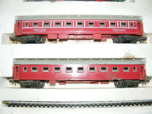 Jouef HO Train Set - Clockwork.