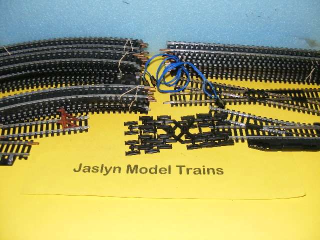 Lima HO Job Lot Tracks
