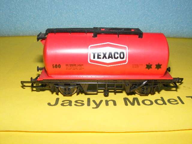 Hornby OO Texaco Tanker.