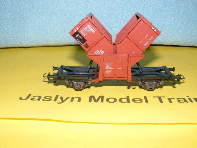 Liliput HO Tipper Wagon.