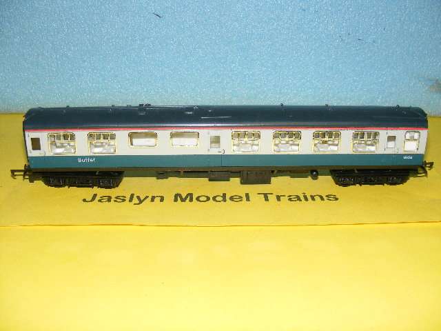 Tri-ang OO Intercity Buffet Coach.