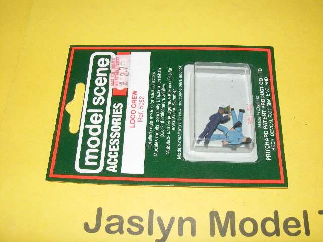 Model Scene HO Loco Crew.