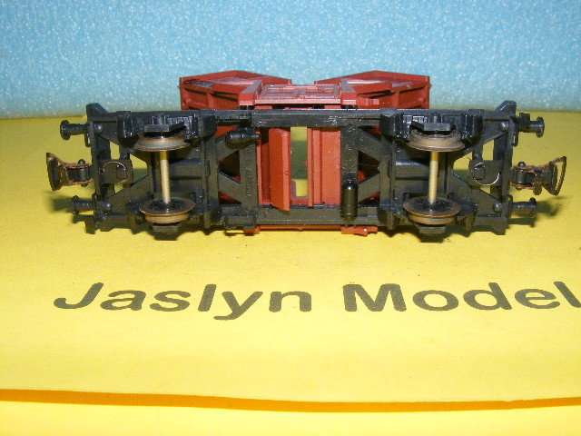 Lilliput HO Hopper Wagon.