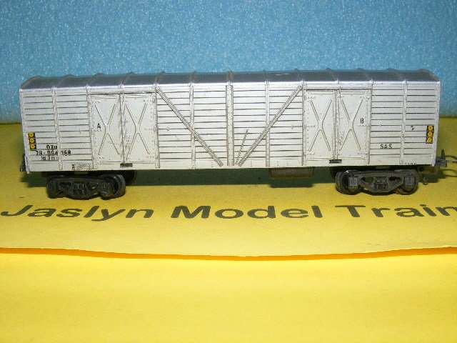 Lima HO SAR/ SAS Silver Box Wagon.