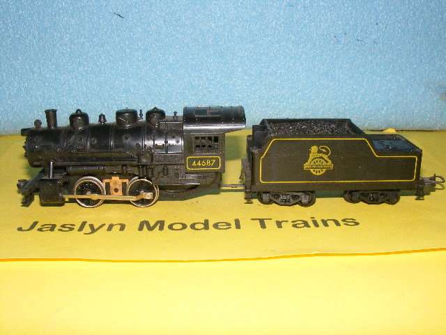 Lima HO Steam Loco and Tender.