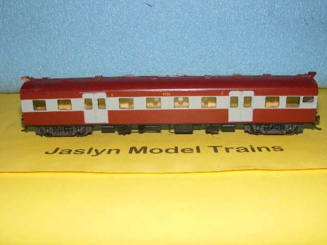 Lima HO SAR/ SAS Suburban 3rd Class Passenger Coach.