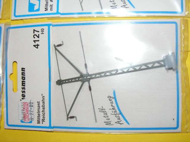 Viessmann HO Catenary Masts X 8