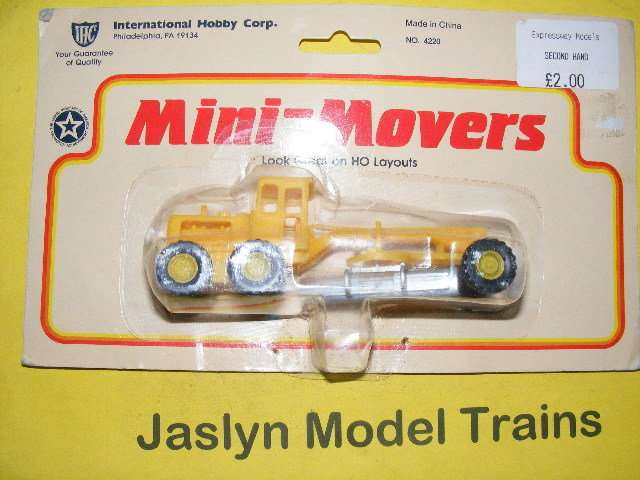 IHC HO Construction Vehicle.