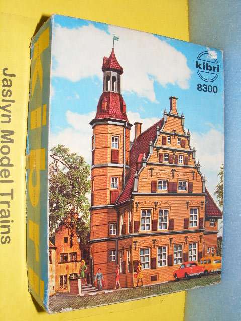 Kibri HO City Hall.