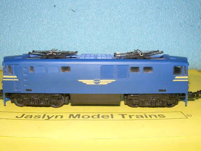 Life Like HO SAR/ SAS Blue Train 6E Electric Loco - Dummy