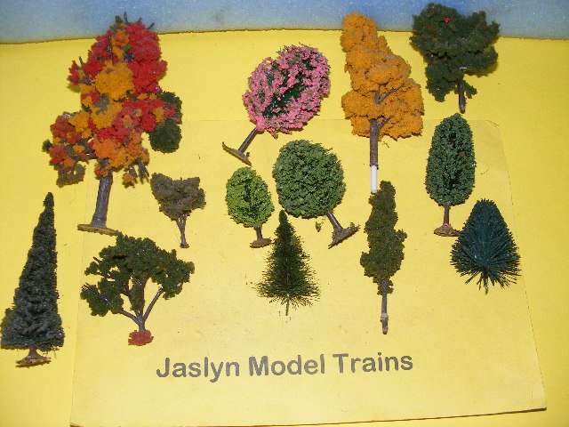 HO Job Lot Trees,