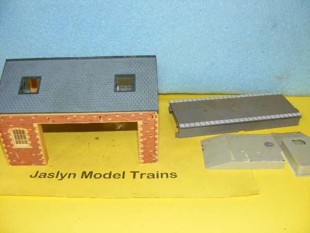 HO Scrap Goods Shed,