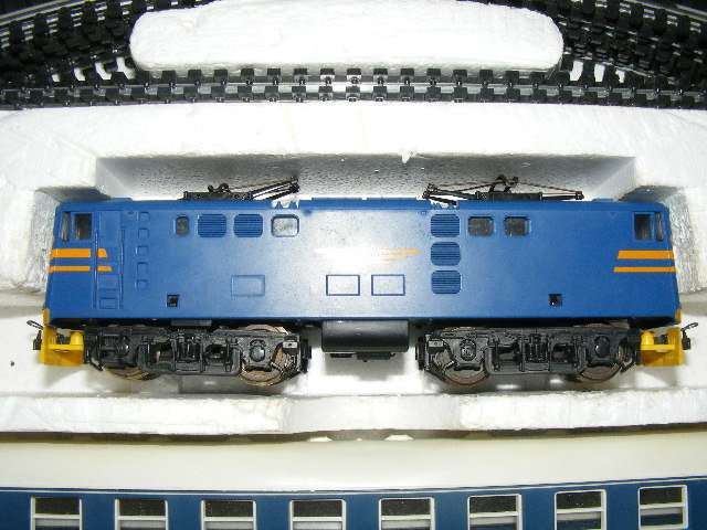 Lima HO SAR/ SAS Blue Train Set (Boxed)