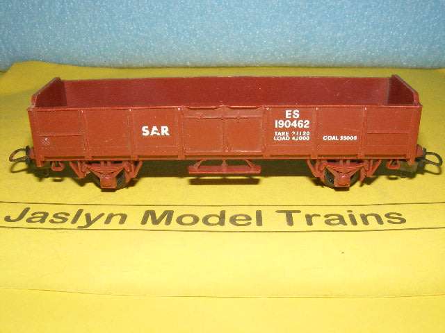 Lima HO SAR/ SAS Open Wagon,