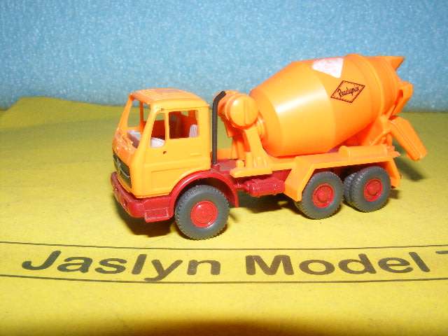 Wiking HO Cement Truck,