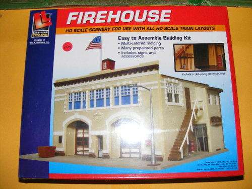 Life Like HO Fire House Kit