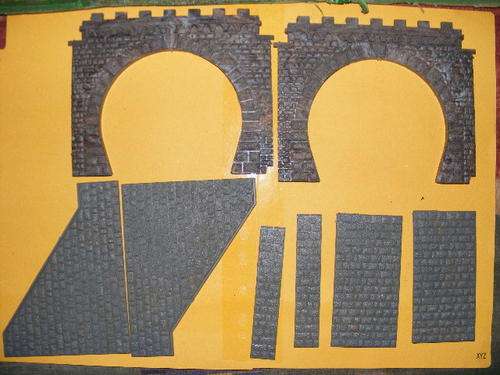 Tunnel Entrances Kit HO