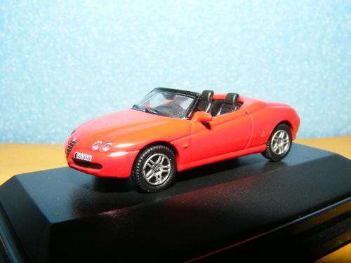 HO Alfa Romeo (Boxed)