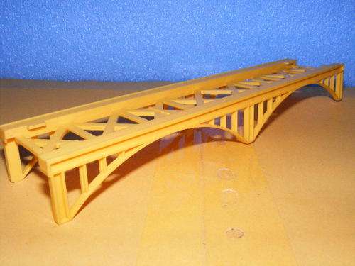 Lima HO Straight Bridge