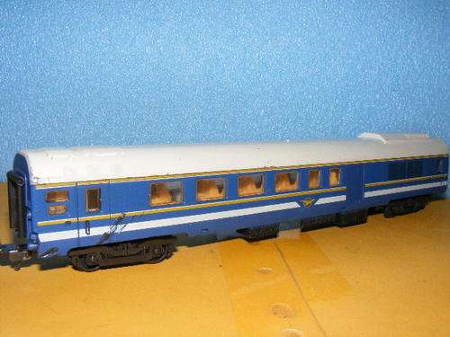 Lima HO SAR/ SAS Blue Train Composite Coach
