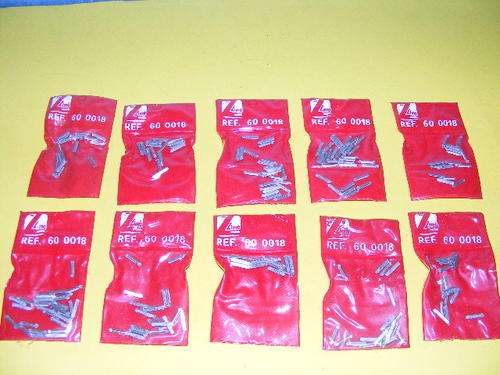 Lima N-gauge Rail Connectors (10 Packets)