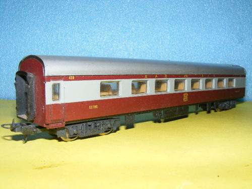 Lima HO SAR/ SAS Trans Karoo Dinning Car.