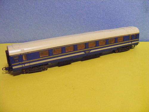 Lima HO SAR/SAS Blue Train Passenger Coach