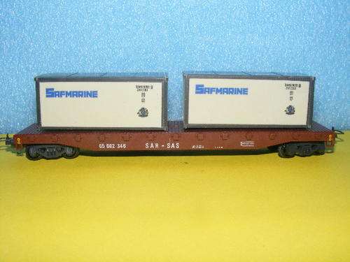 Lima HO SAR/SAS Flatbed with two Safmarine containers.