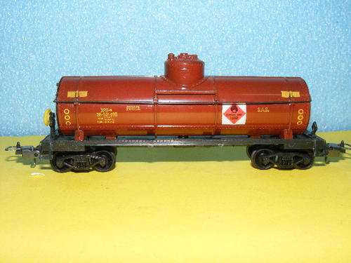 Life Like HO SAR/SAS Tanker Wagon