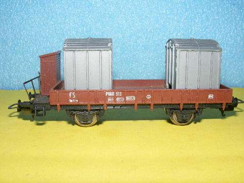 Lima HO Flatbed with load.