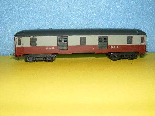 Lima HO SAR/SAS Junior Trans Karoo Baggage Car