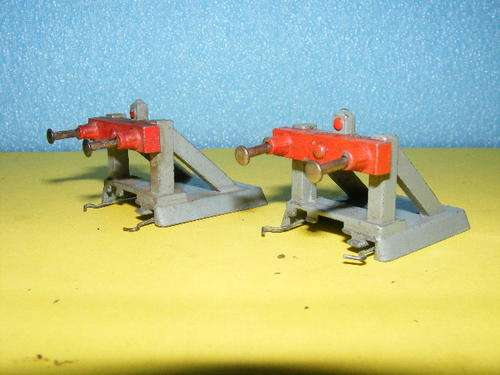 Hornby Dublo OO Buffer Stops X 2