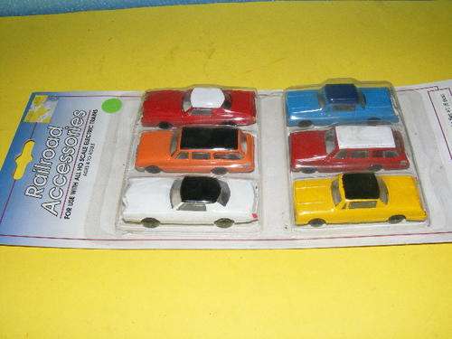 Bachmann HO Cars X 6