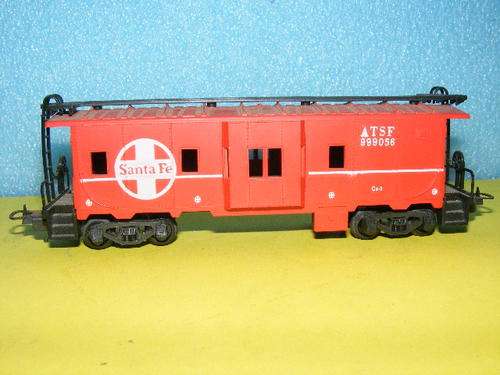 Lima HO Caboose