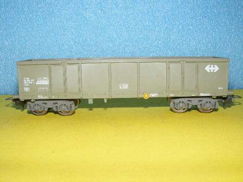 Lima HO Open wagon with load.