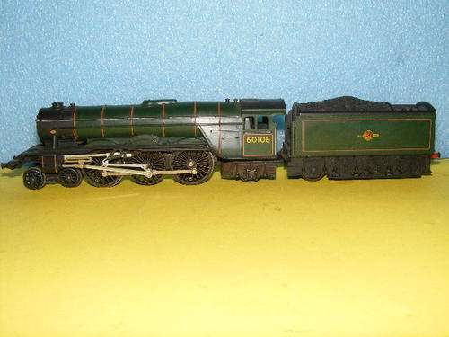 Tri-ang OO 4-6-2 Steam Loco and Tender.