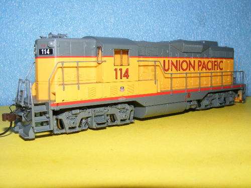 Bachmann HO Union Pacific Diesel Loco - DCC