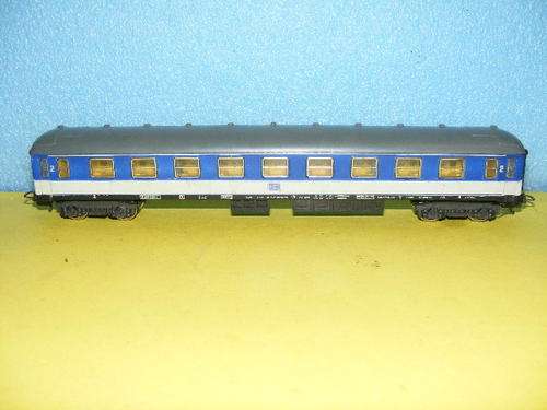 Lima HO DB Passenger Coach