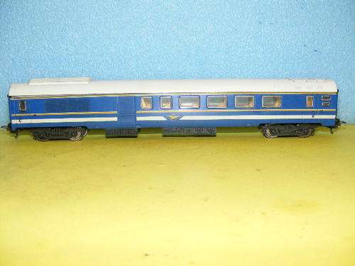 Lima HO SAR/SAS Blue Train Composite Coach.