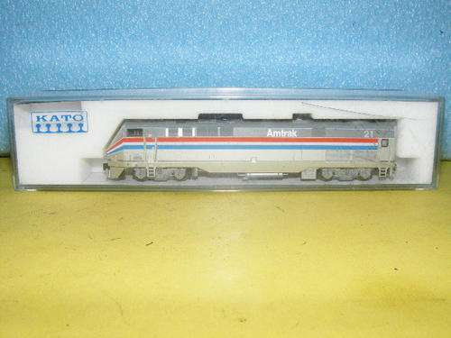 Kato N-Gauge Diesel Loco (Boxed) - DCC
