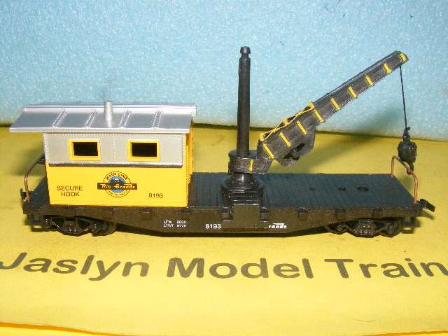 Model Power HO Breakdown Crane,