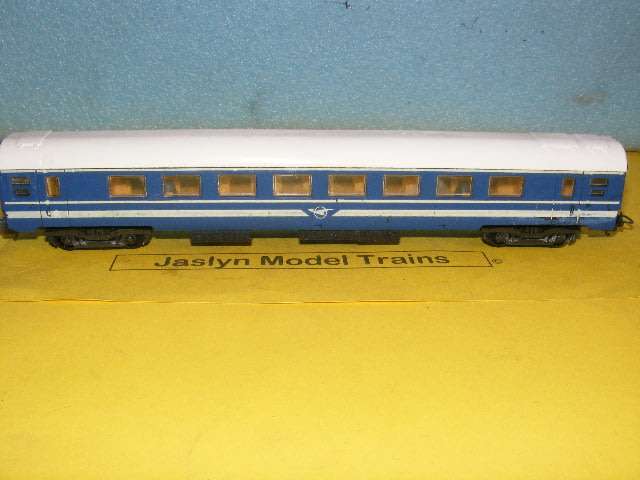 Lima HO SAR/ SAS Blue Train Passenger Coach,