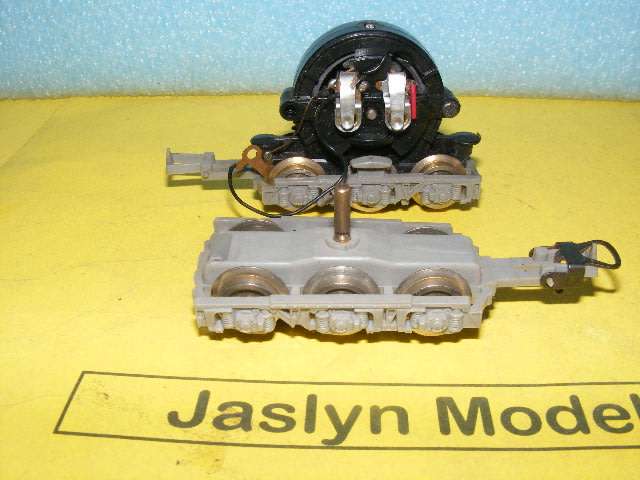 Lima HO Motorized bogie set - For spares/ repairs.