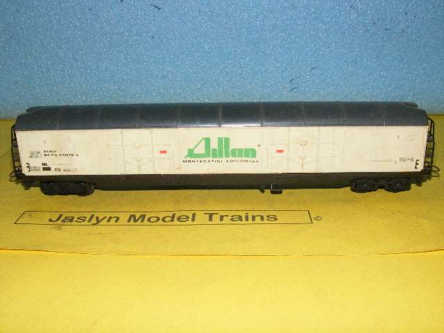 Lima HO  Refrigerator Wagon,