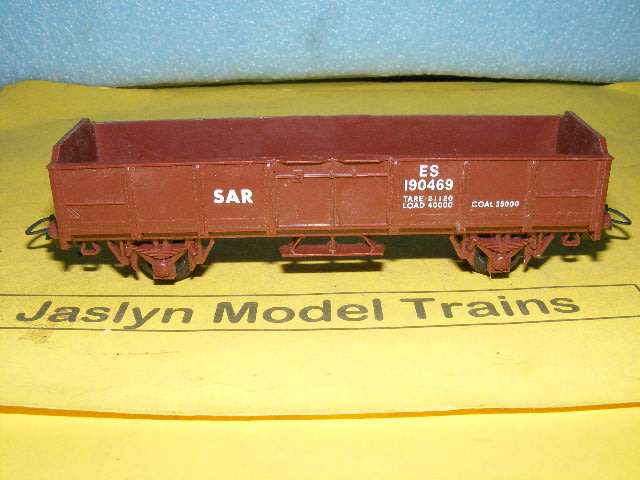 Lima HO SAR/ SAS Open Wagon,